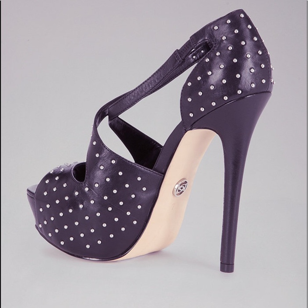Bebe size 7 black open toe shoes